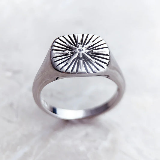 Vintage Star Emblem Ring