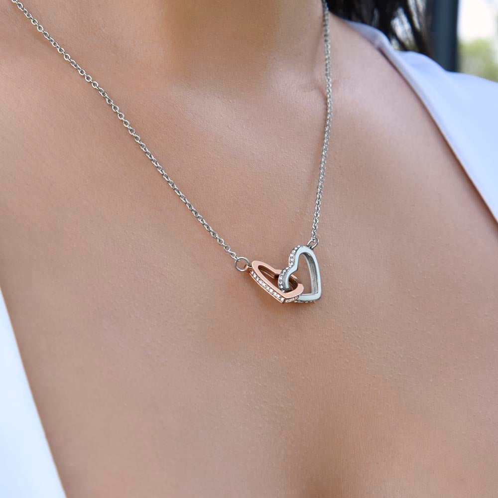 Two Hearts, One Promise: The Interlocking Love Necklace